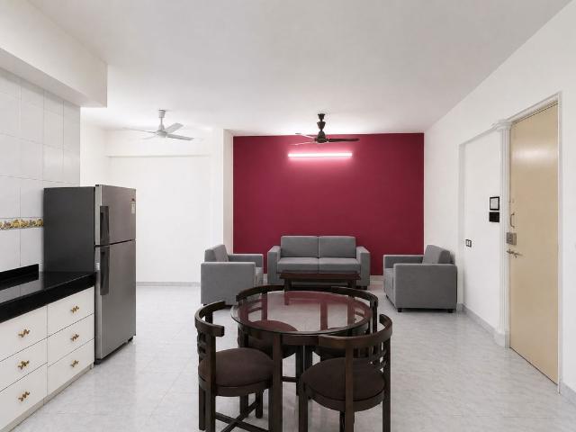 Rental | 2 BHK + Prayer Room 700 Sq.Ft. Apartment in Chembur