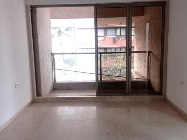 Rental | 2 BHK + Prayer Room 700 Sq.Ft. Apartment in Khar West