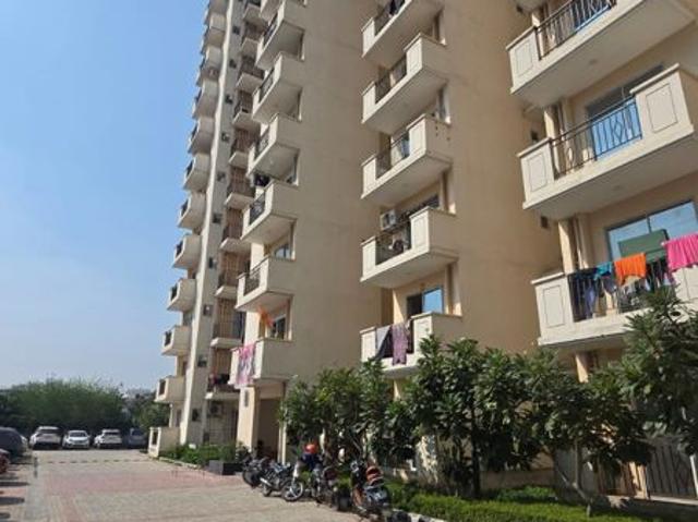 Rental | 2 BHK + Prayer Room 750 Sq.Ft. Apartment in MRG The Balcony