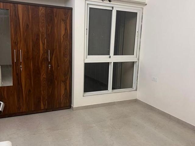 Rental | 2 BHK + Prayer Room 800 Sq.Ft. Apartment in Dosti West County