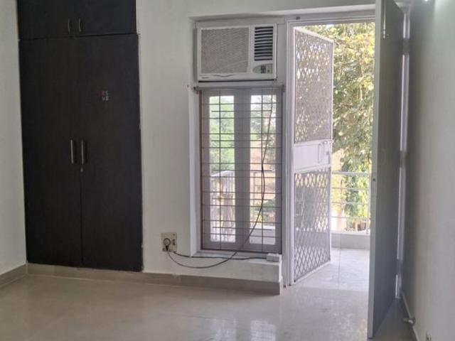 Rental | 2 BHK + Prayer Room 825 Sq.Ft. Apartment in Sadguru Garden CHS