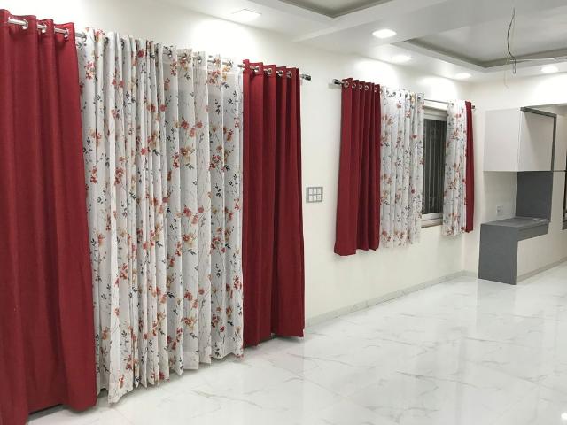 Rental | 2 BHK + Prayer Room 855 Sq.Ft. Apartment in Satyam Kamdhenu