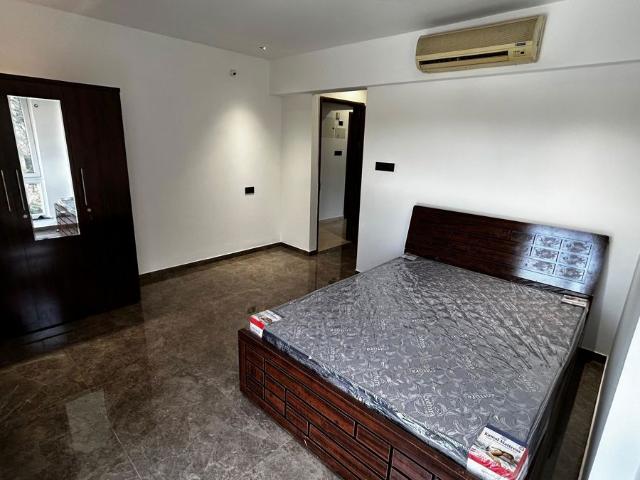 Rental | 2 BHK + Prayer Room 860 Sq.Ft. Apartment in Viman Pearl