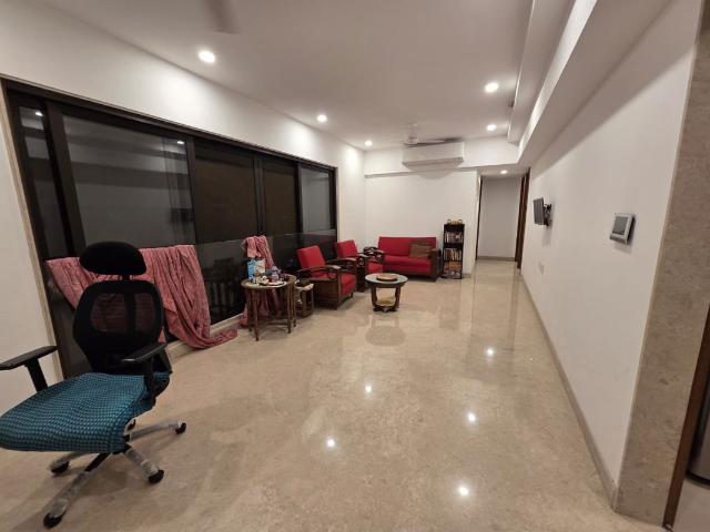 Rental | 2 BHK + Prayer Room 900 Sq.Ft. Apartment in Sagar Darshan Bandra