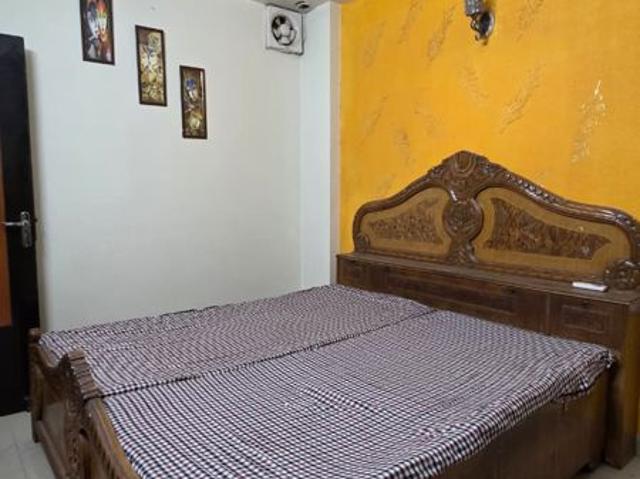 Rental | 2 BHK + Prayer Room 950 Sq.Ft. Apartment in Niti Khand