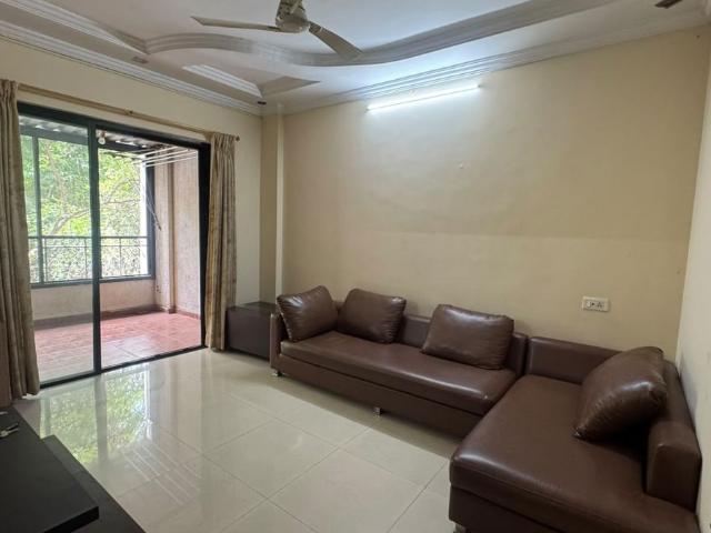 Rental | 2 BHK + Prayer Room,Servant Room,Study Room,Extra Room,Basement,Store Room 1100 Sq.Ft. Apartment in Ranade Yashodhan