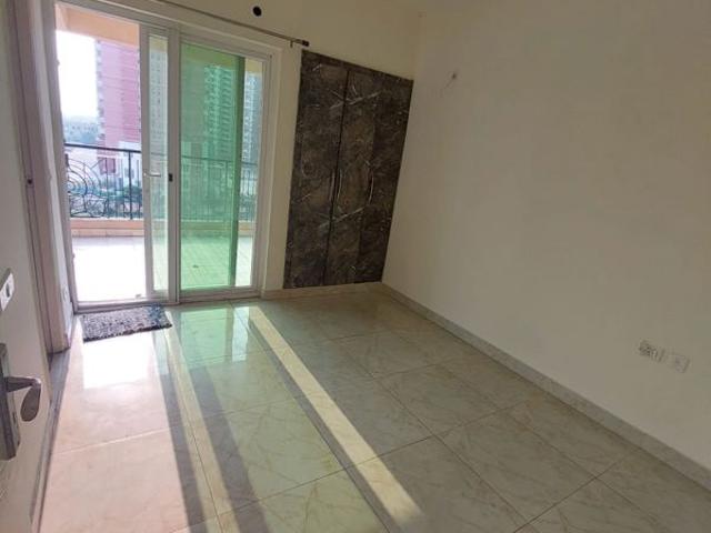 Rental | 2 BHK + Prayer Room,Servant Room,Study Room,Extra Room,Basement,Store Room 1185 Sq.Ft. Apartment in Gaurs Siddhartham