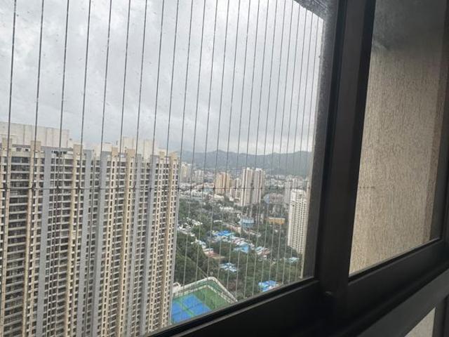 Rental | 2 BHK + Prayer Room,Servant Room,Study Room,Extra Room,Basement,Store Room 700 Sq.Ft. Apartment in Raymond Ten X Era
