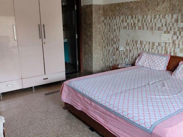 Rental | 2 BHK + Prayer Room,Servant Room,Study Room,Extra Room,Store Room 1475 Sq.Ft. Independent House in Sector 5