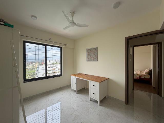 Rental | 2 BHK + Prayer Room,Servant Room 850 Sq.Ft. Apartment in Blue Pearl 204 Blue Paradise