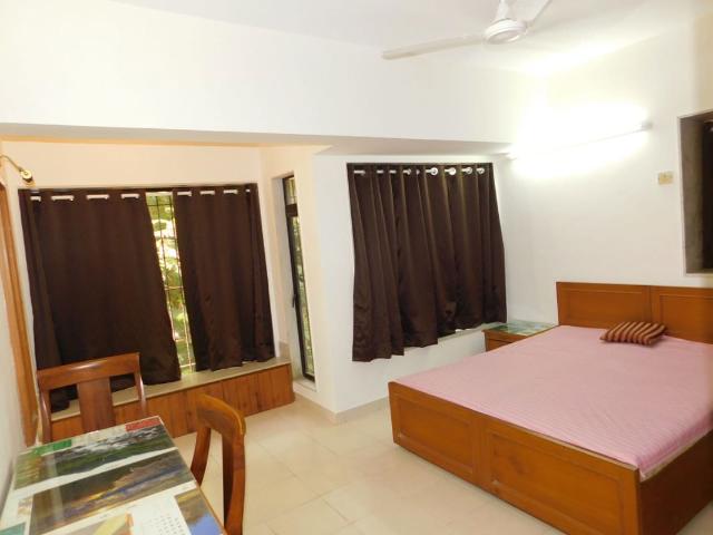 Rental | 2 BHK + Prayer Room,Servant Room 800 Sq.Ft. Apartment in Benhur CHS LTD
