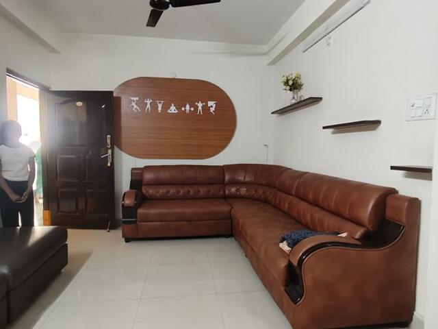 Rental | 2 BHK + Prayer Room,Study Room 1150 Sq.Ft. Apartment in Golden Tulip Kondapur