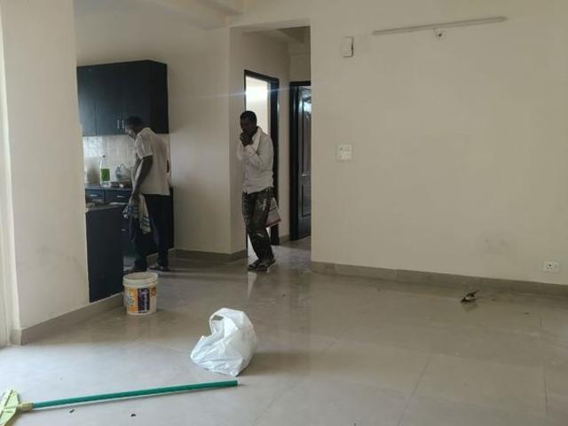 Rental | 2 BHK + Prayer Room,Study Room,Basement 950 Sq.Ft. Apartment in Aims Golf City