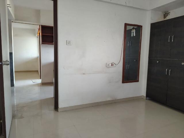 Rental | 2 BHK + Prayer Room,Store Room 928 Sq.Ft. Apartment in Blue 33 Mayfair