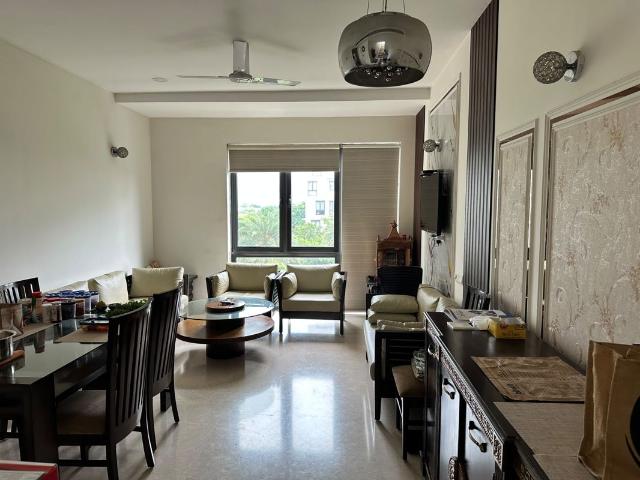 Rental | 2 BHK + Prayer Room,Store Room 1400 Sq.Ft. Apartment in Ireo The Grand Arch
