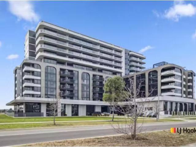 Deal! 2 BR 401/61 Camilleri Way, Gungahlin Apartment for rent.