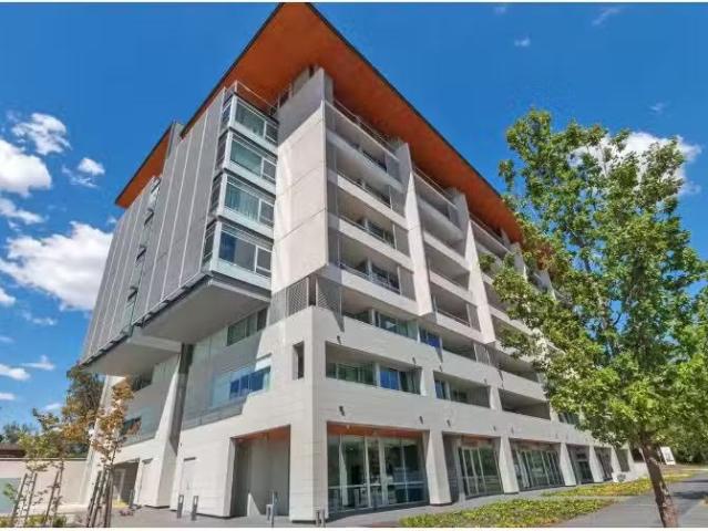 Rental! 2 BR 45/43 Constitution Avenue, REID Apartment for ren.
