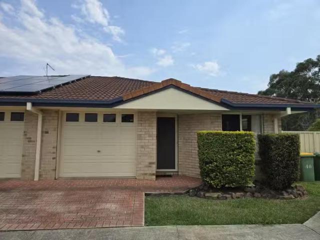 Cozy 2 BR 46/14 Everest Street, Warner, QLD 4500 Villa for R.
