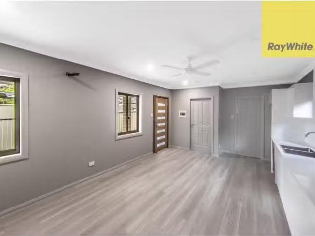 Just in! 2 BR 4A Sackville Road, LALOR PARK House for rent Li.