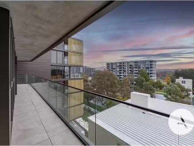Unique 2 BR 501/358 Northbourne Avenue, partson Apartment for.