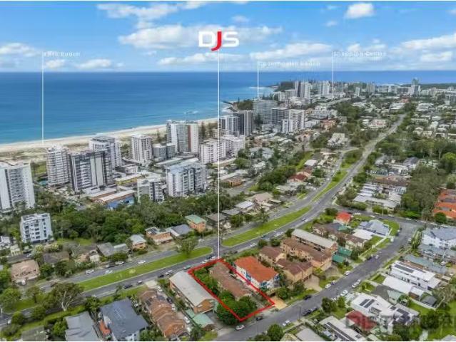 Unique 2 BR 50 Coolangatta Road, Coolangatta Apartment for ren.