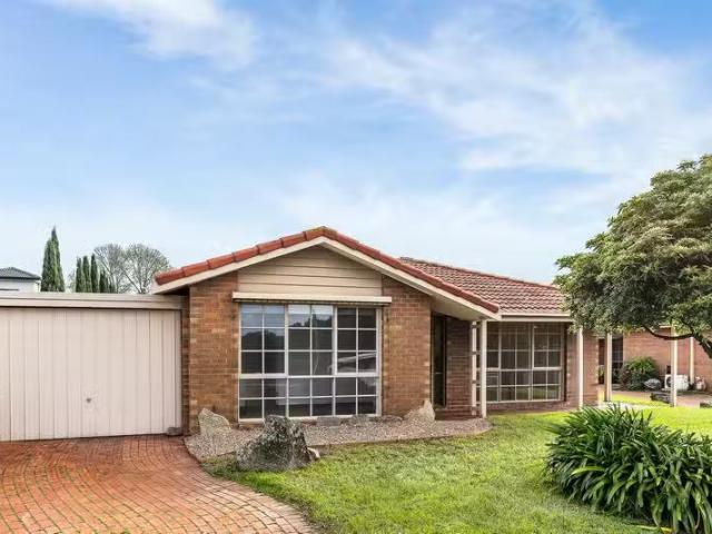 For Rent! 2 BR 5/109 Marine Parade, HASTINGS, VIC 3915 Apart.