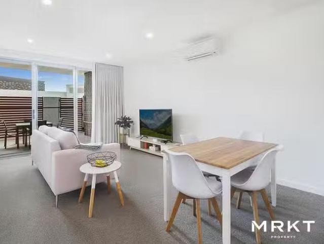For Rent! 2 BR 5/120 John Gorton Drive, Coombs, ACT 2611