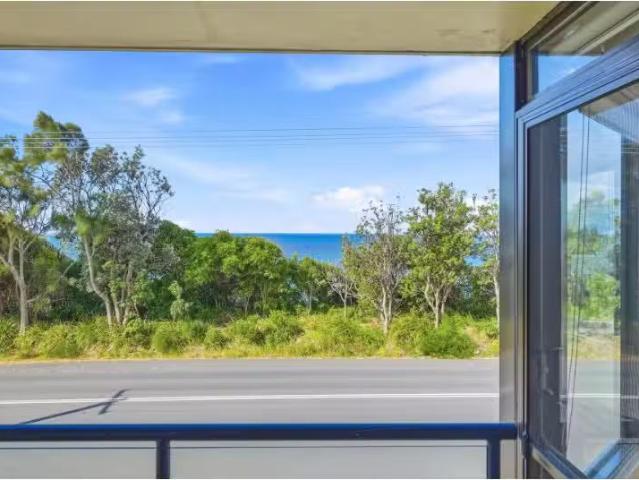 Cheap 2 BR 5/33 Pacific Drive, Port Macquarie Apartment for re.