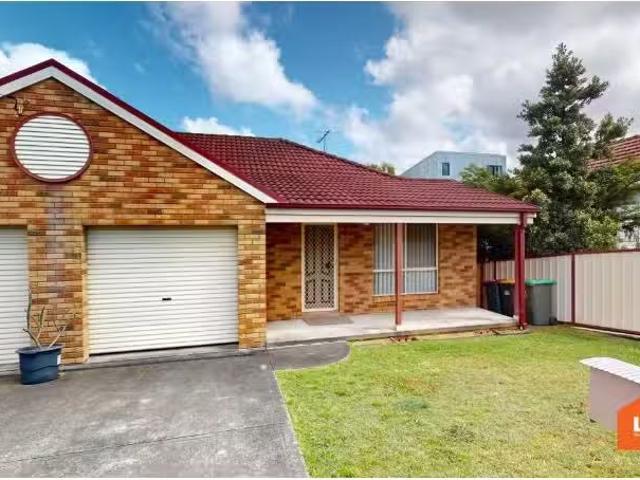 Just in! 2 BR 5B Bulls Garden Road, Whitebridge House for rent.