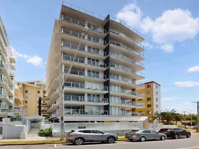 For Rent! 2 BR 602/87 Marine Parade, Redcliffe, QLD 4020