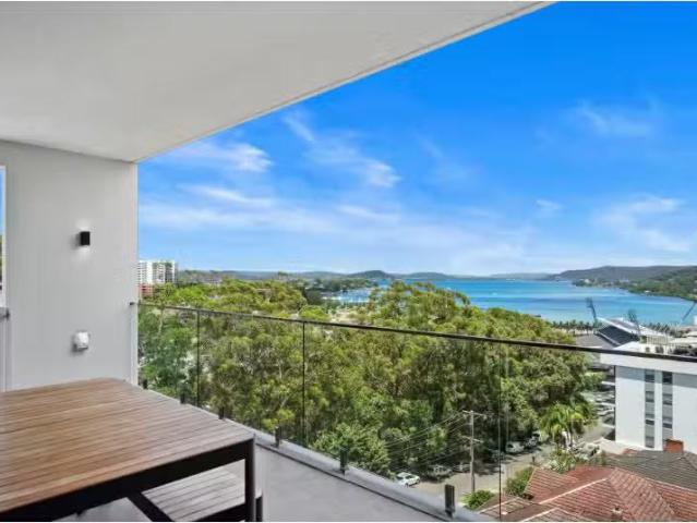 Cozy 2 BR 605/20 Kendall Street, Gosford Apartment for rent L.