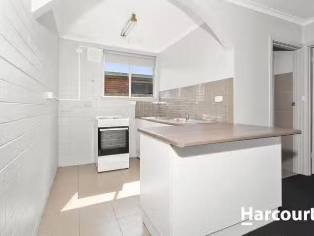 Just in! 2 BR 6/24 Wellington Street, George Town, TAS 7253