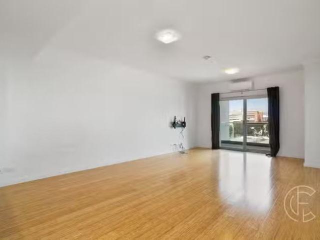Charming 2 BR 63/33 Newcastle Street, Perth, WA 6000