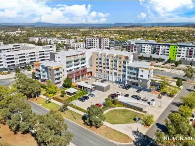 Charming 2 BR 73/170 Flemington Road, Harrison Apartment for r.
