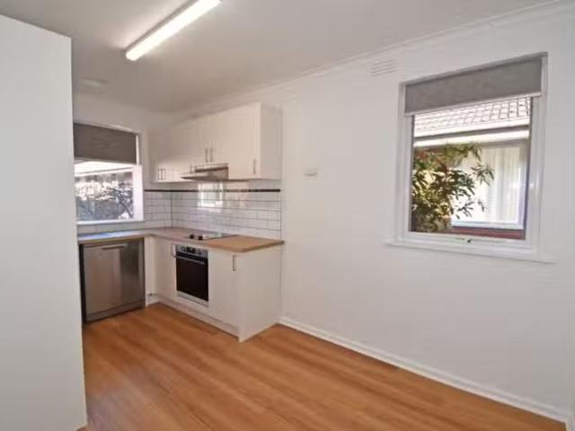 Nice 2 BR 7/7 Brentwood Street, Bentleigh VIC 3204 Apartment.