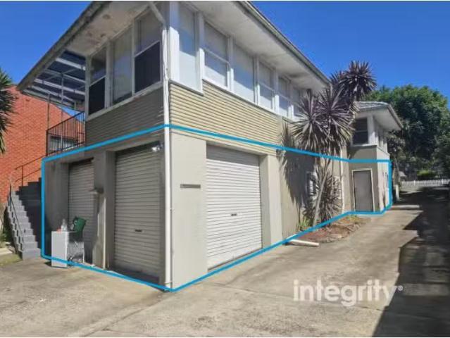 Cheap 2 BR 74a Bolong Road, Bomaderry House for rent Listed b.