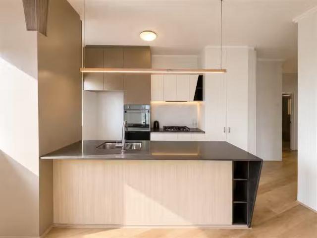 Charming 2 BR 7/50 Connor Street, KANGAROO POINT Apartment for.