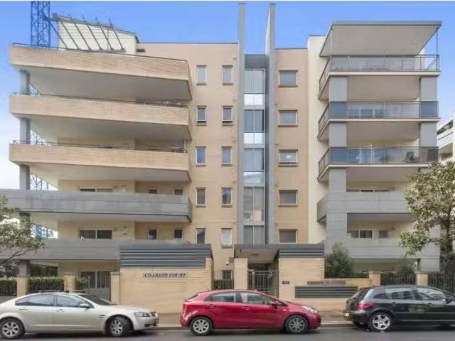 Deal! 2 BR 7/8 10 Browne Parade, Warwick Farm Apartment for re.