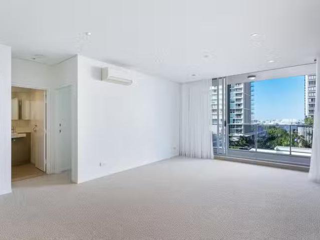 Just in! 2 BR 808/6 Aqua Street, Southport, QLD 4215