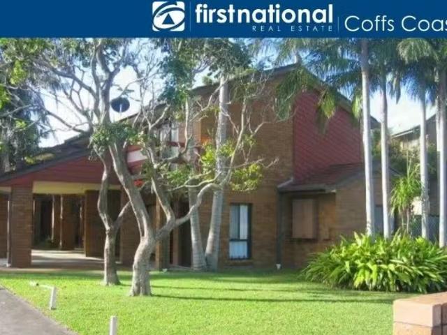 Cozy 2 BR 8/37 Arthur Street, COFFS HARBOUR House for rent Li.