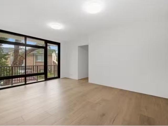 For Rent! 2 BR 8/42 Blair Street, NORTH BONDI Apartment for re.
