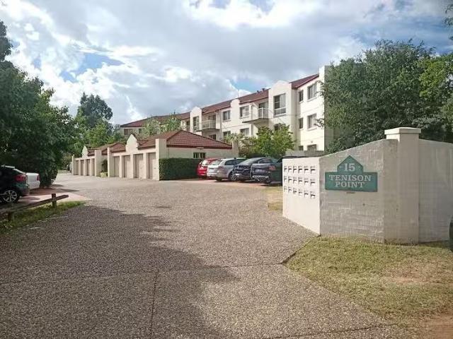 Cheap 2 BR 9/15 Tenison Woods Circuit, Bonython, ACT 2905