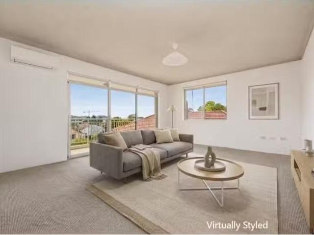 Cheap 2 BR 10/45 49 Gladstone Street, Kogarah Apartment for re.
