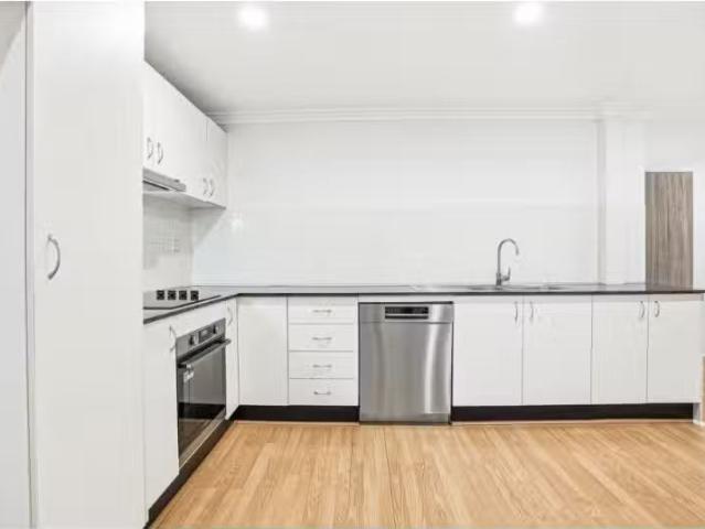 New 2 BR 10/43 45 Preston Street, JAMISONTOWN Apartment for re.