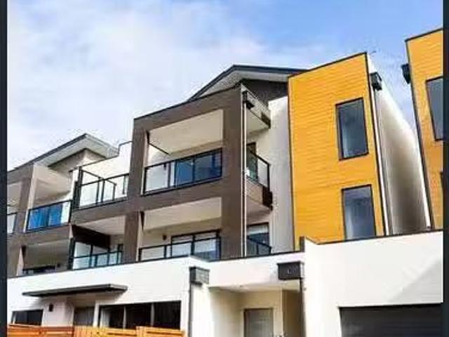Nice 2 BR 105 Lilliana Boulevard, Carrum Downs, VIC 3201