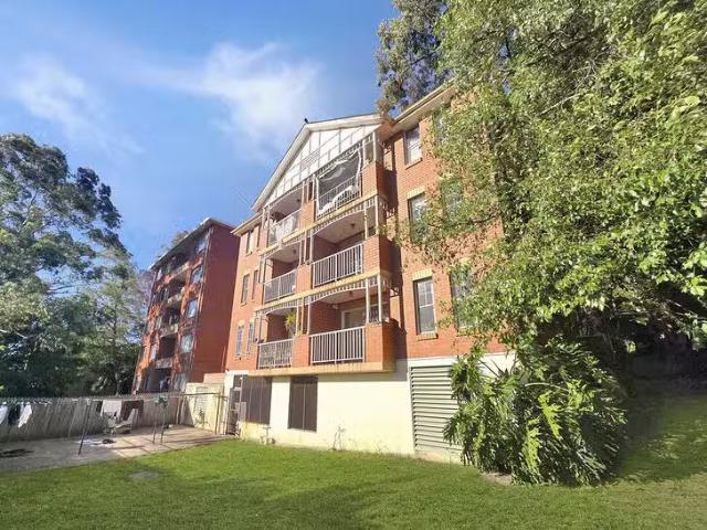 Just in! 2 BR 10/67 Woniora Road, Hurstville, NSW 2220