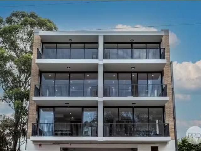 Deal! 2 BR 10/83 Copeland St, Penrith Apartment for rent List.