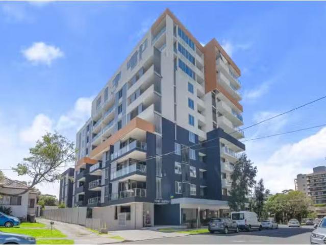 Cheap 2 BR 1103/5 French Avenue, BANKSTOWN Apartment for rent.