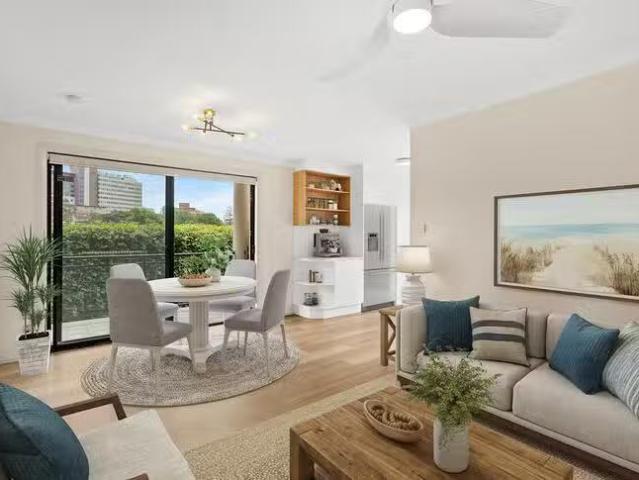 Cozy 2 BR 1/13 Rowland Avenue, Wollongong, NSW 2500