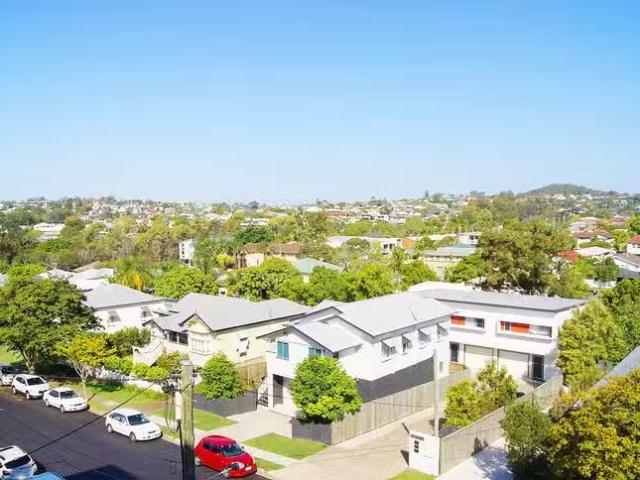 Cheap 2 BR 12/19 Talbot Street, Coorparoo, QLD 4151